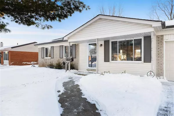 Sterling Heights, MI 48313,39149 THERESA Court