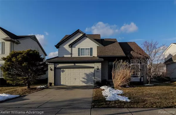 Ypsilanti, MI 48197,7851 THORNHILL Drive