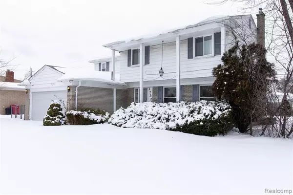 Southfield, MI 48076,17320 EVANS Street