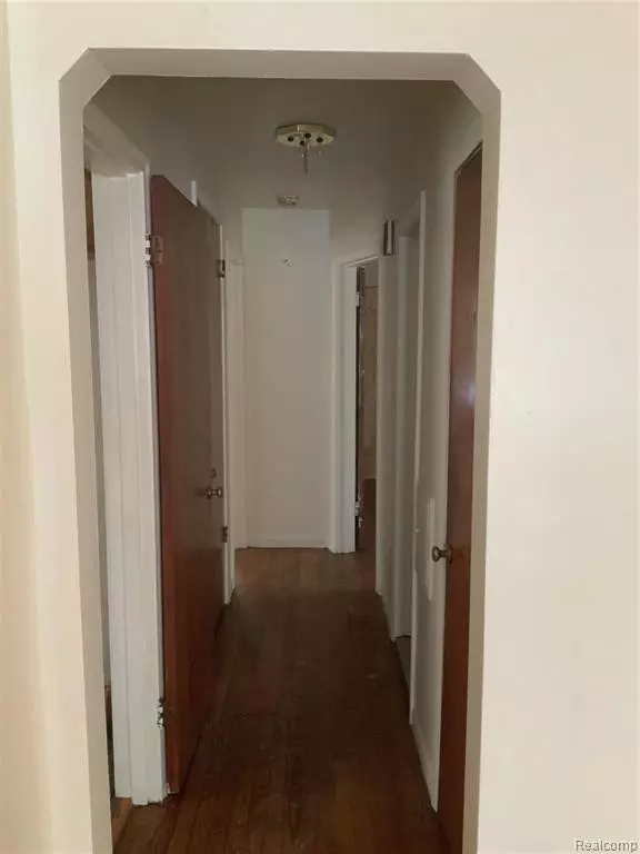 13658 CHERRYLAWN Street, Detroit, MI 48238