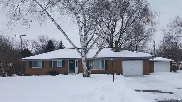 Grosse Ile, MI 48138,10355 STINSON Circle