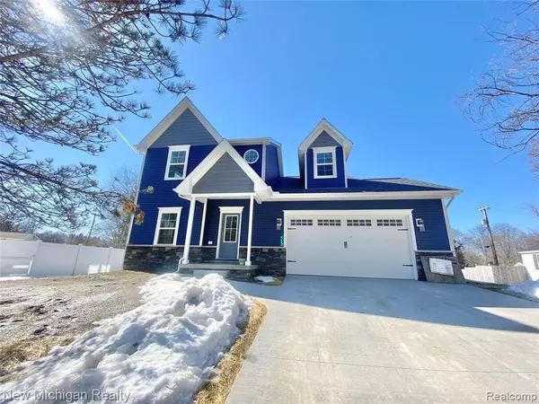 8686 VAN HORN Drive, Pinckney, MI 48169