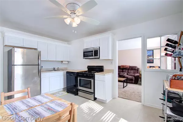 Clawson, MI,405 GROVE Avenue