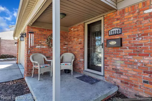 Riverview, MI 48193,19220 HAMPTON Street