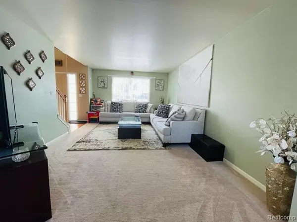 Taylor, MI 48180,9726 WILKIE Street