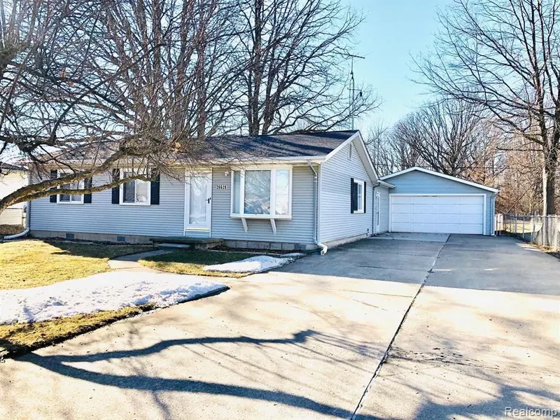 26628 EMMA Avenue, Flat Rock, MI 48134