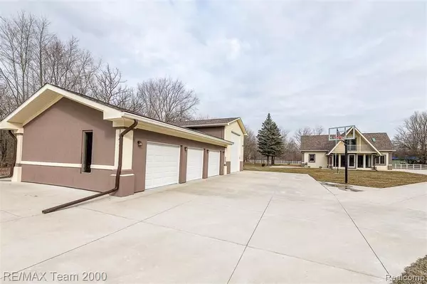 Willis, MI 48191,10427 BEMIS Road