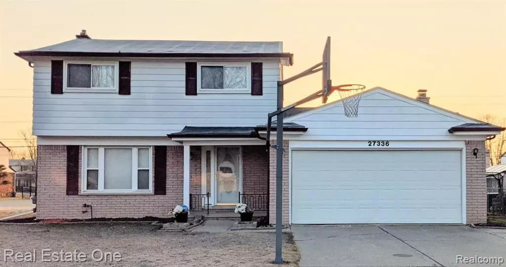 27336 PIERCE Street, Southfield, MI 48076