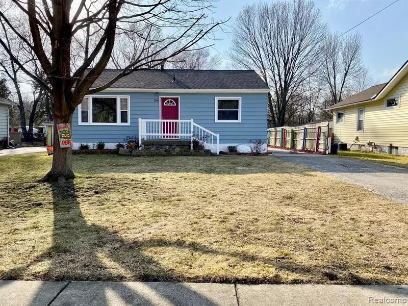 296 OAKMONT, Auburn Hills, MI 48326