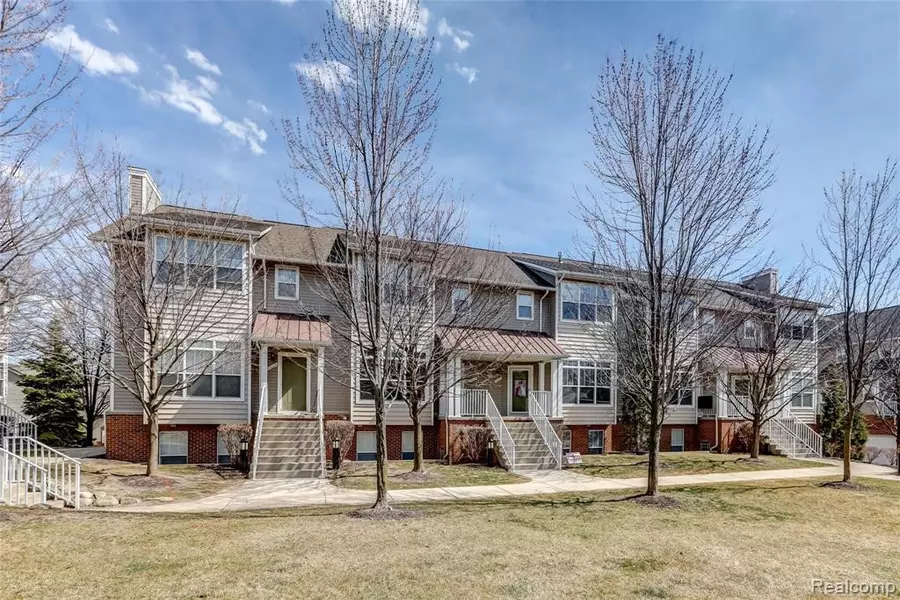 45625 Stadler Street, Utica, MI 48315