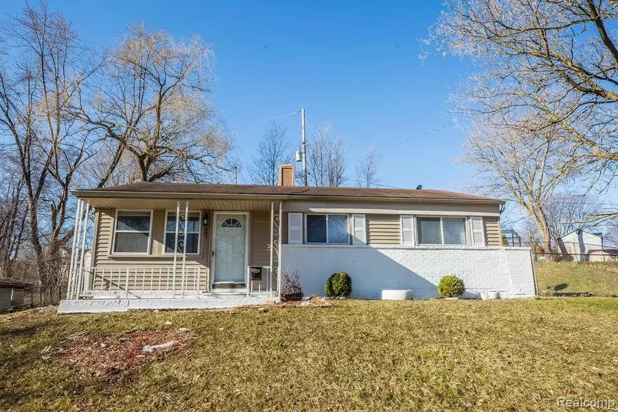 605 LINDA VISTA Drive, Pontiac, MI 48342