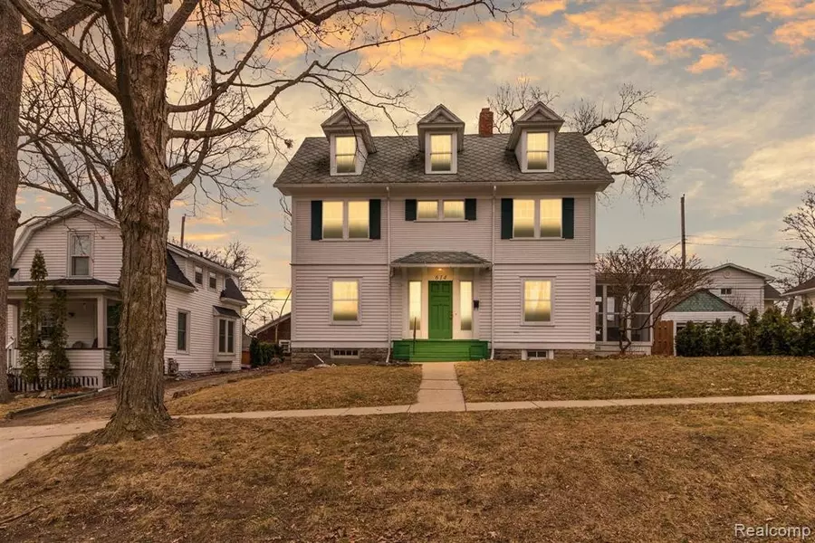 614 FOREST Street, East Lansing, MI 48823