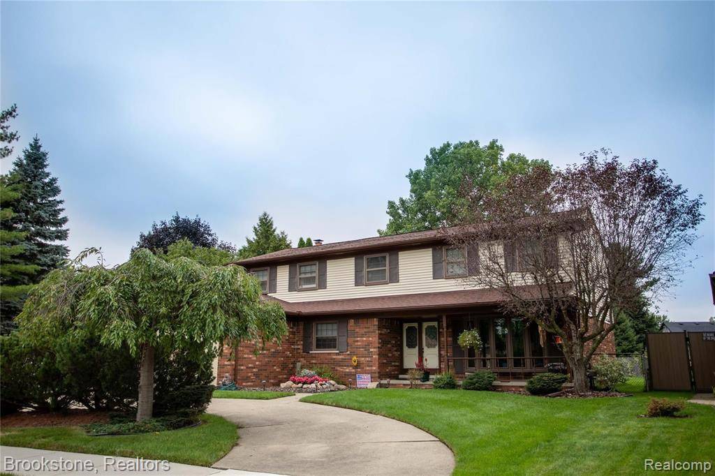 14351 Pernell Drive Drive, Sterling Heights, MI 48313