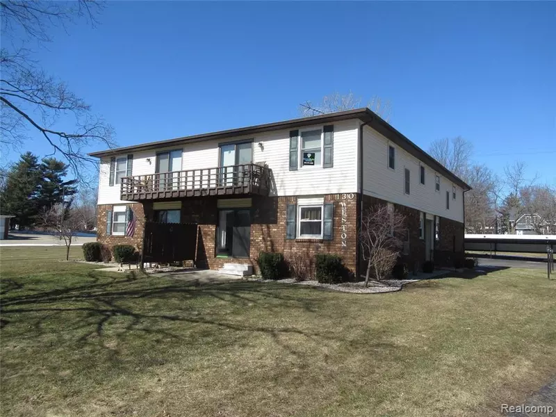130 WESTON ST APT 6 Street, Imlay City, MI 48444