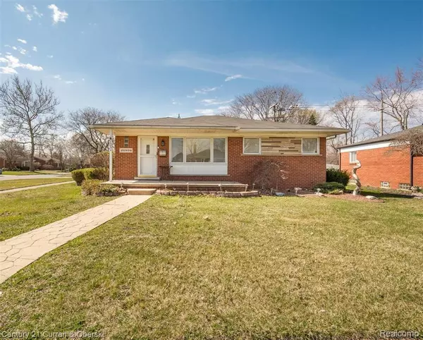 26894 BALDWIN Street, Dearborn Heights, MI 48127