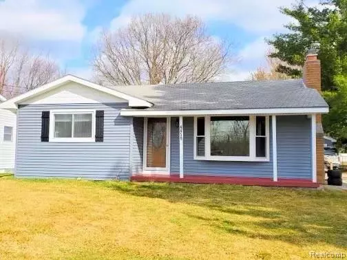 4459 MEADOWBROOK Drive, Flint, MI 48506