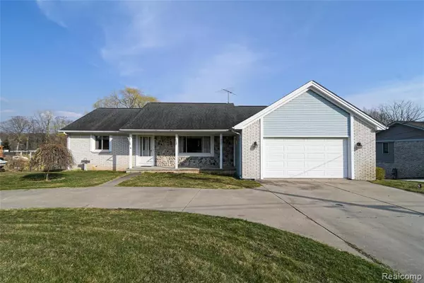 Clarkston, MI,5970 WELLINGTON Drive