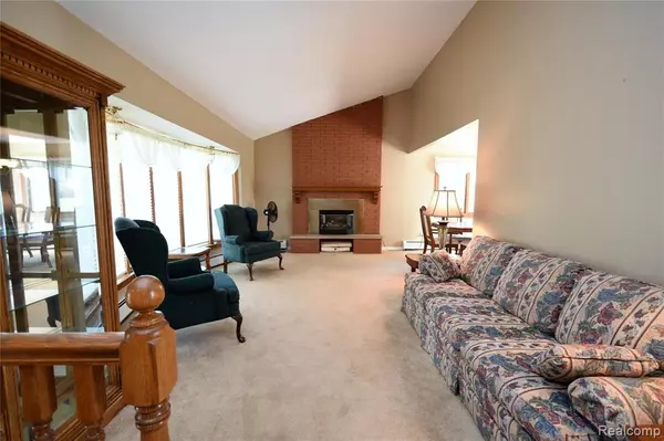 Grand Blanc, MI 48439,4155 S GENESEE Road
