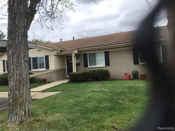 26649 FRANKLIN POINTE Drive, Southfield, MI 48034