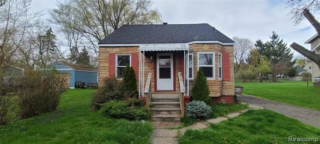 37 E CORNELL Avenue, Pontiac, MI 48340