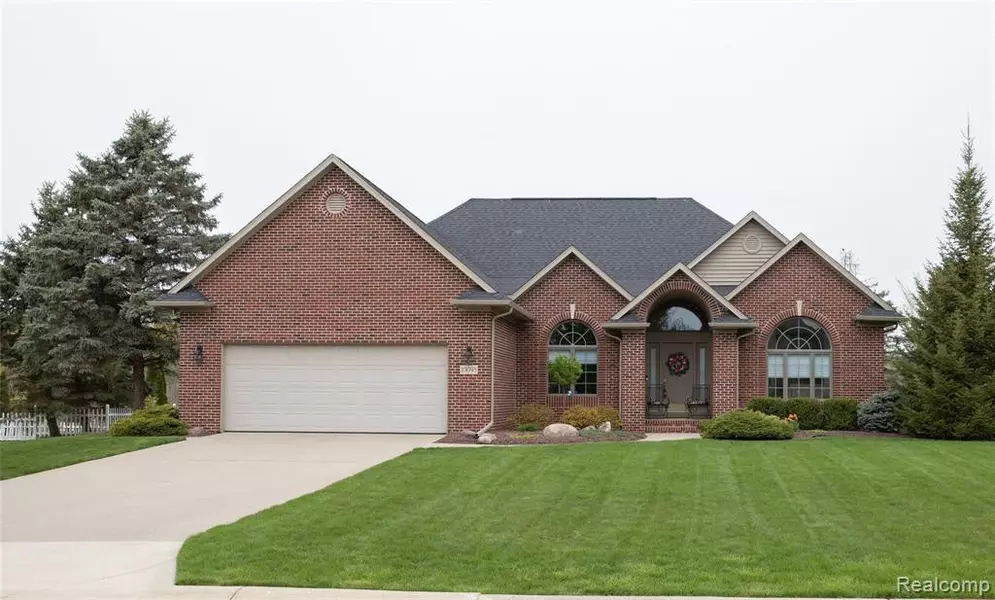 10098 ABERDEEN Drive, Grand Blanc, MI 48439