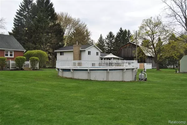 Lapeer, MI 48446,1315 BOWERS RD