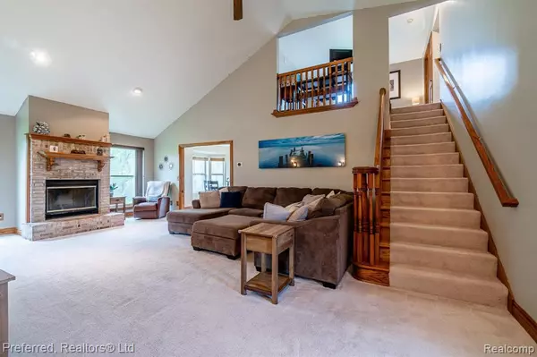 New Hudson, MI 48165,57931 Apple Lane