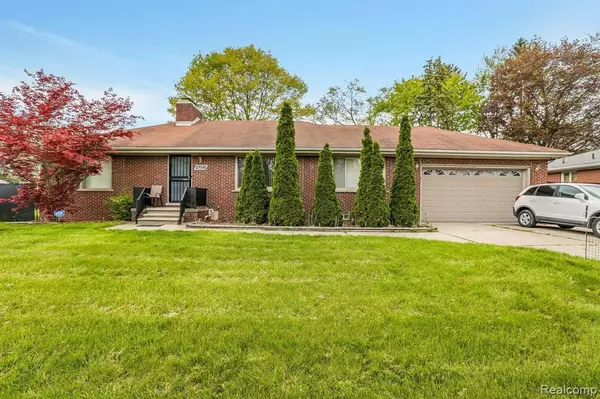 Lathrup Village, MI 48076,27315 LATHRUP Boulevard