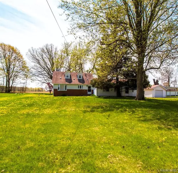 5260 BOWERS Road, Attica, MI 48412