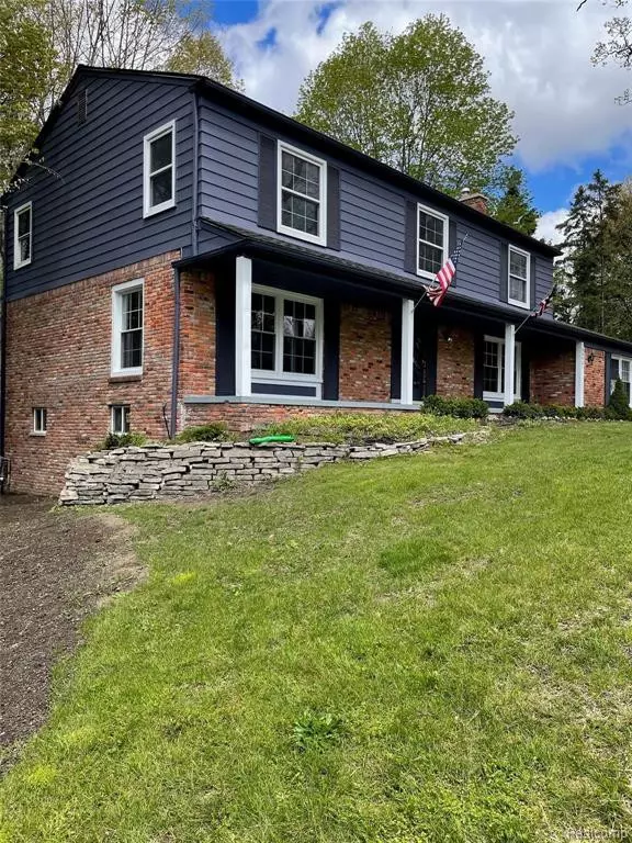 Beverly Hills, MI 48025,30401 GEORGETOWN Drive