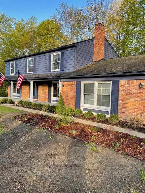 Beverly Hills, MI 48025,30401 GEORGETOWN Drive