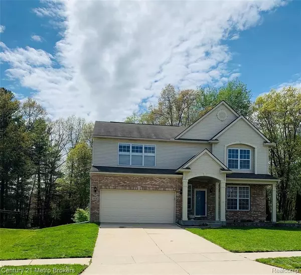 Ortonville, MI 48462,426 RIDGEWOOD Drive