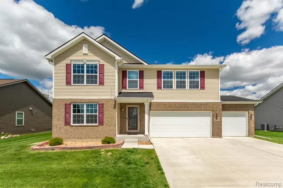 28360 APPLE BLOSSOM Drive, Flat Rock, MI 48134