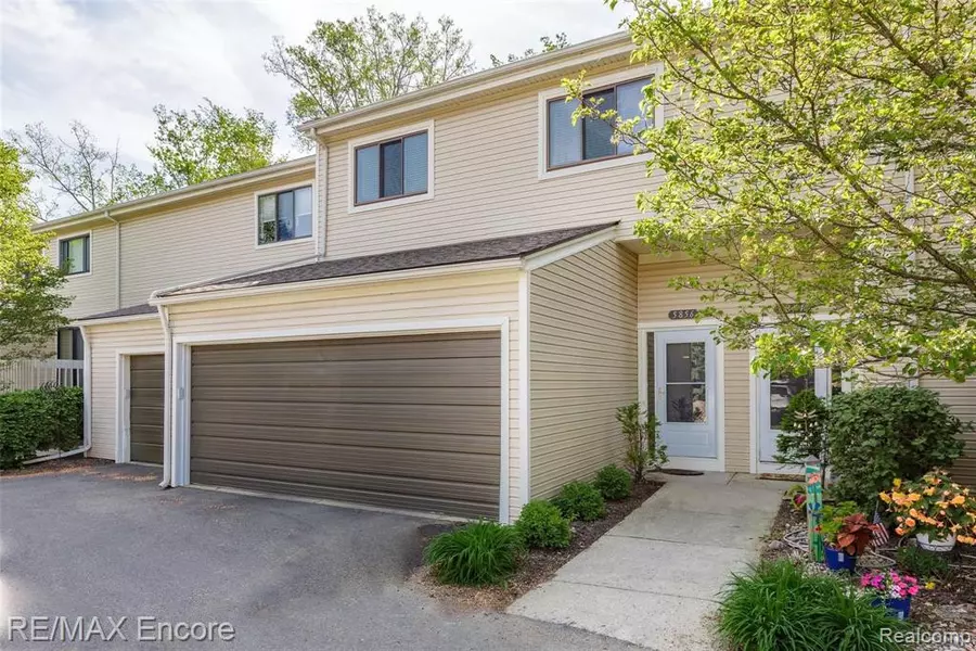 5856 SHORE Court, Clarkston, MI