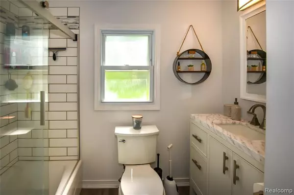 Clarkston, MI,4480 Elmdale Avenue