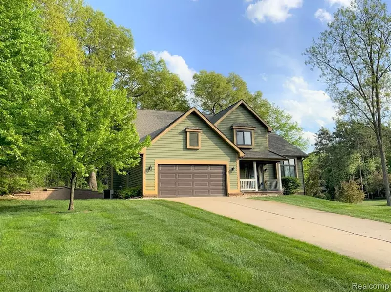 959 MAPLE Road, Ortonville, MI 48462