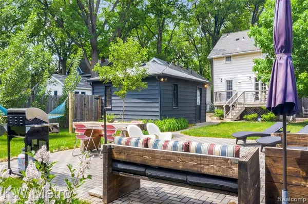 Ferndale, MI 48220,703 WITHINGTON Street