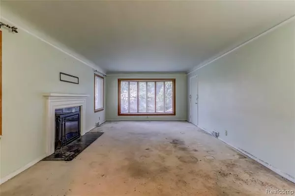 Southfield, MI 48076,18654 Rainbow Drive