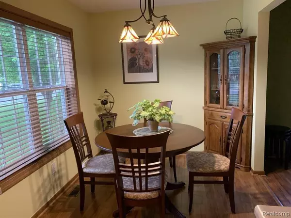 Almont, MI 48003,7820 E RIDGE Drive