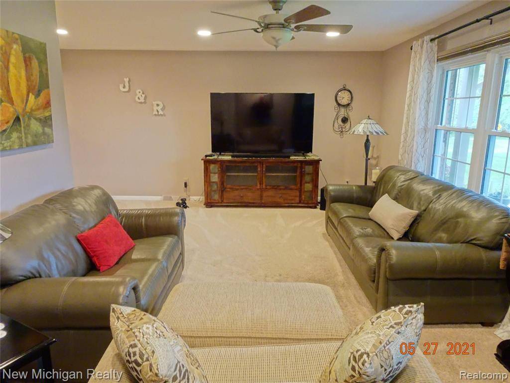 Flushing, MI 48433,7571 RIVER Road