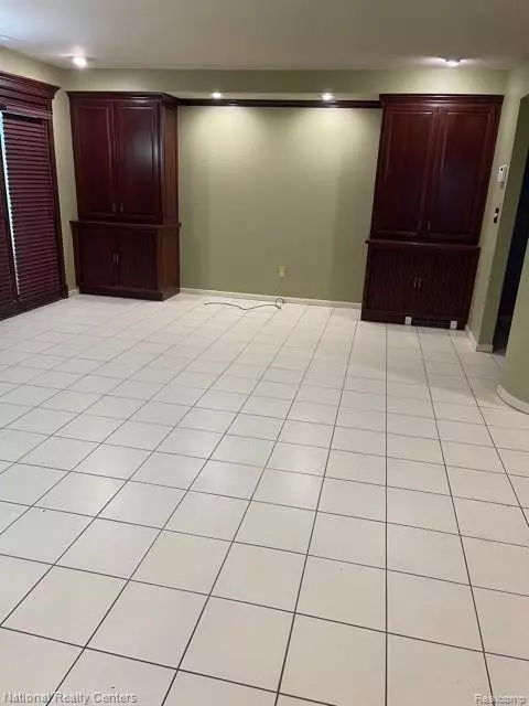 Harper Woods, MI 48225,20255 Eastwood