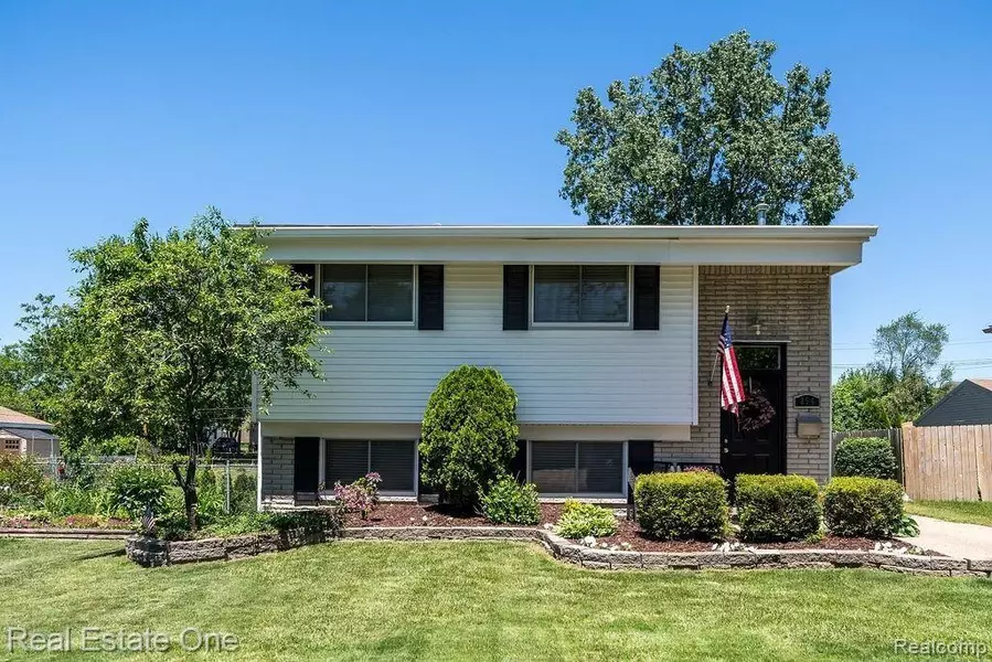 254 COUNCIL Avenue, Clawson, MI