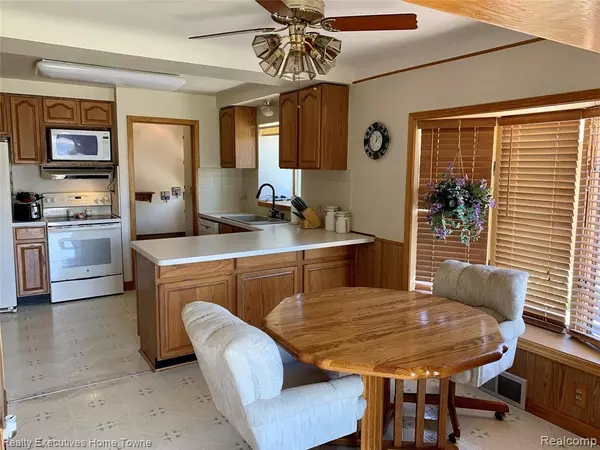 Eastpointe, MI 48021,17061 WILSON Avenue