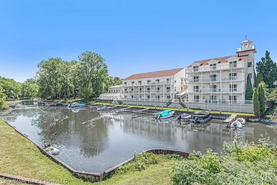 6551 MAIN ST UNIT 4, Caseville, MI 48725
