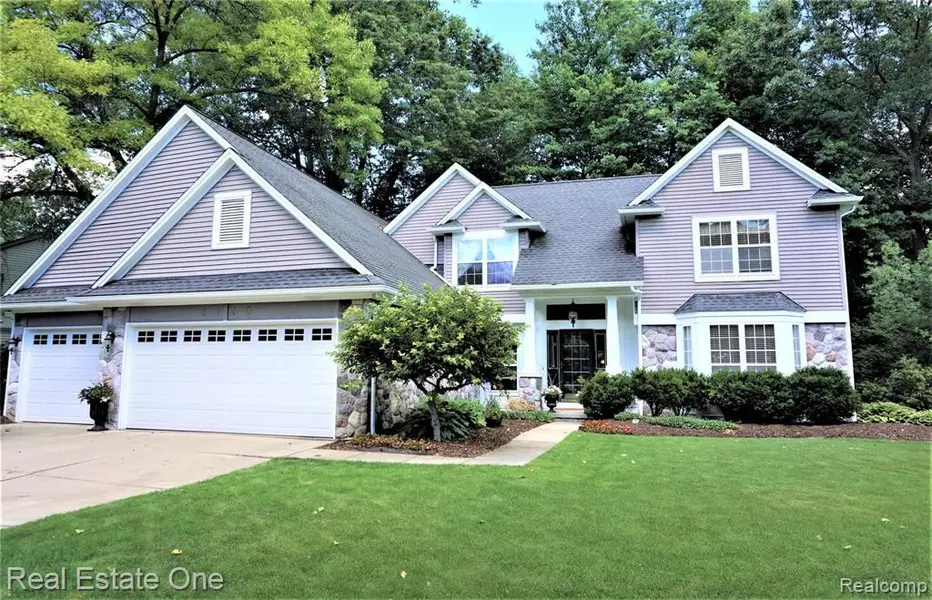 6140 LAKE WALDON DRIVE Drive, Clarkston, MI