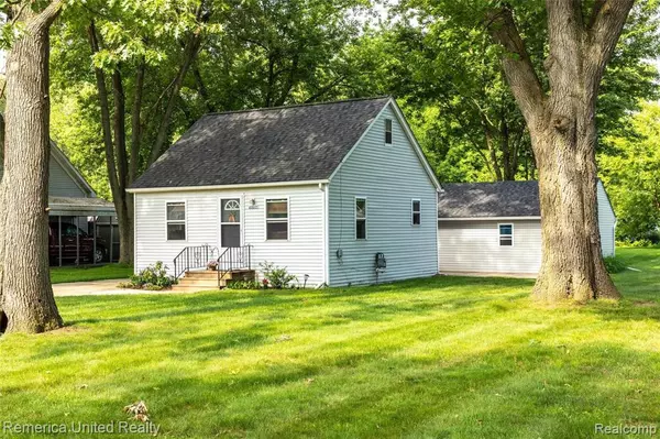 Auburn Hills, MI 48326,2327 RICHWOOD Road