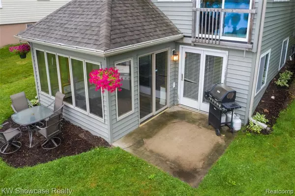 Fenton, MI 48430,6150 BULLARD RD