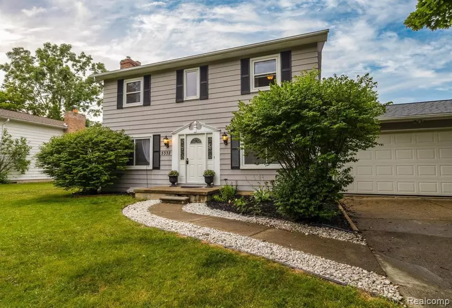 5332 N GEORGETOWN RD Road, Grand Blanc, MI 48439