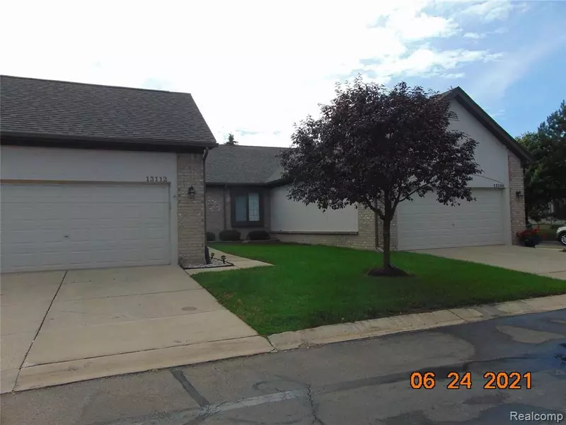 13112 HIGHLAND Circle, Sterling Heights, MI 48312
