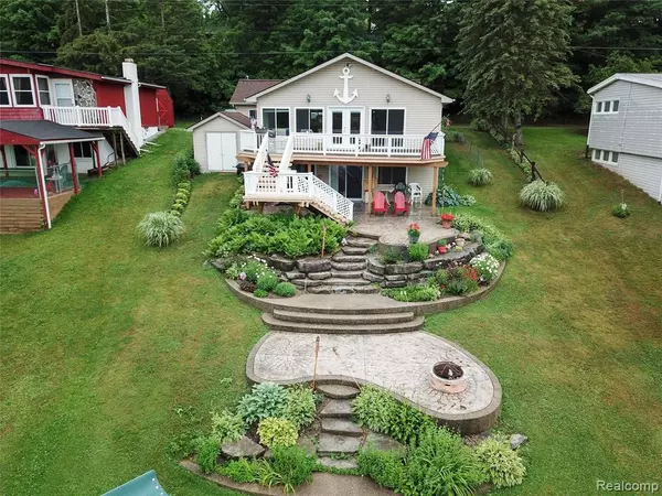 Attica, MI 48412,72 CURELLA Drive